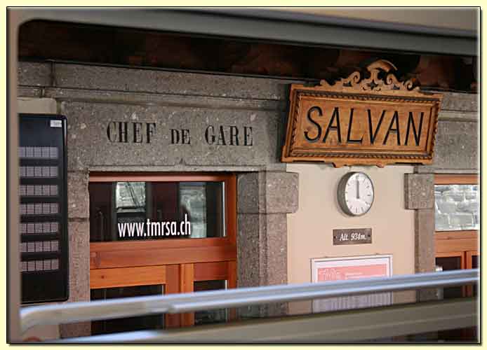    zum nächsten Bild  ... 