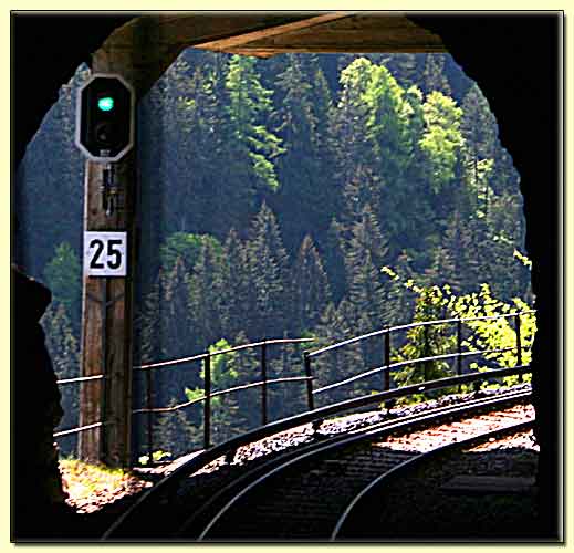    zum nächsten Bild  ... 